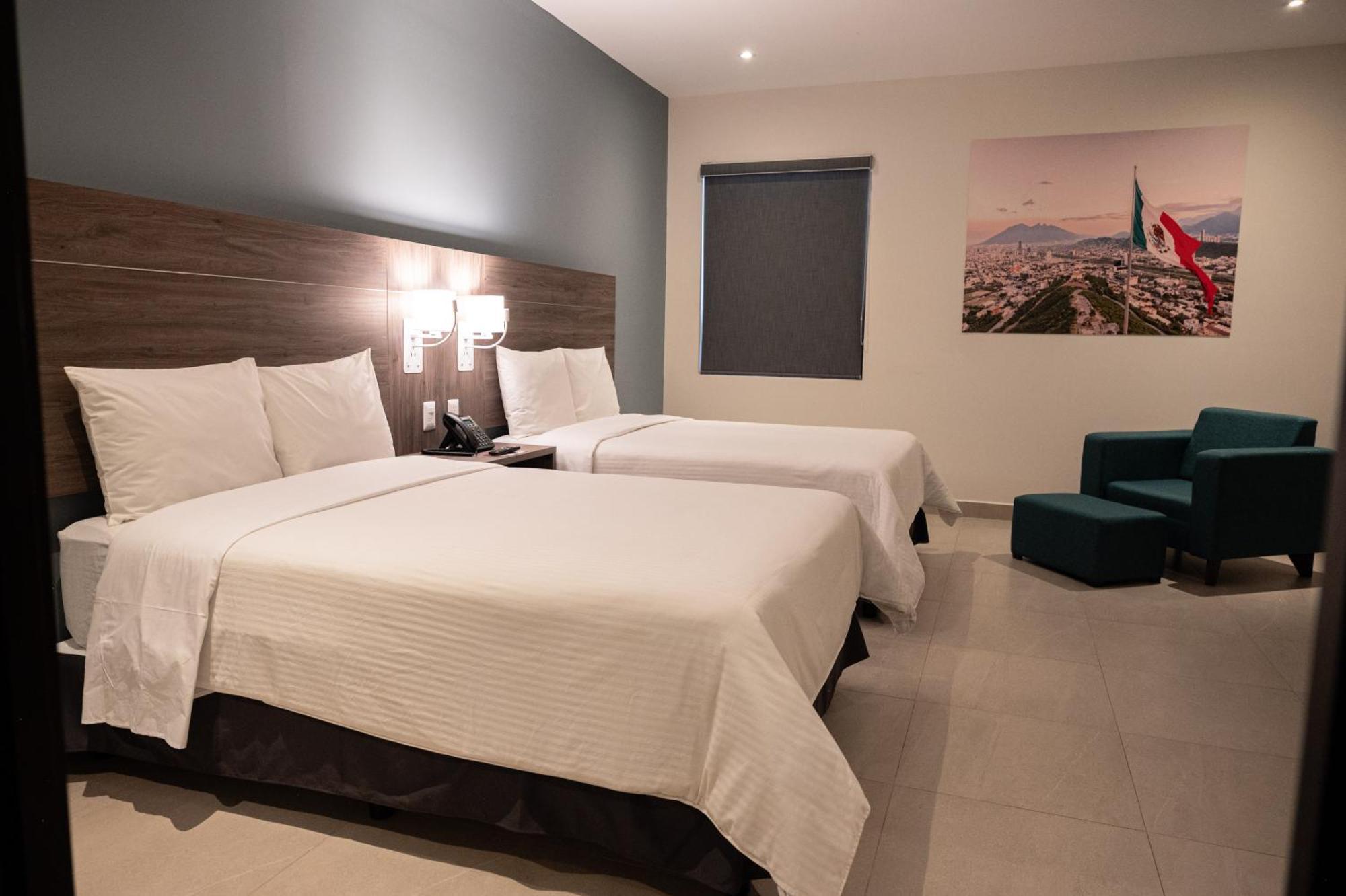 Hotel Centria Монтеррей Екстер'єр фото