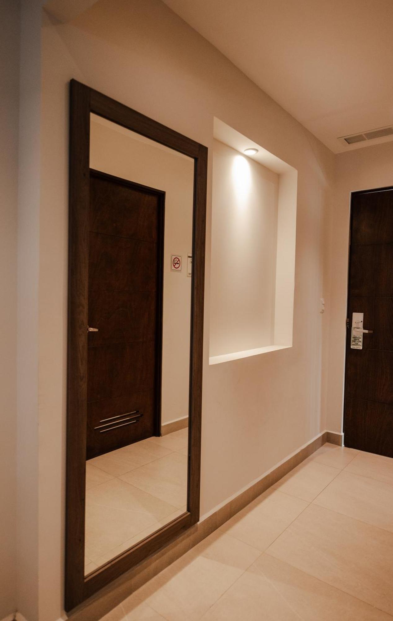 Hotel Centria Монтеррей Екстер'єр фото